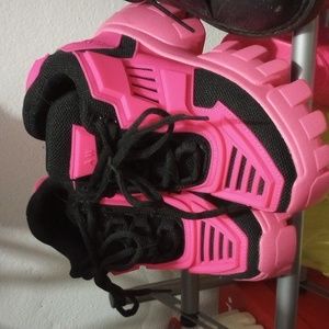 y2k platform sneakers